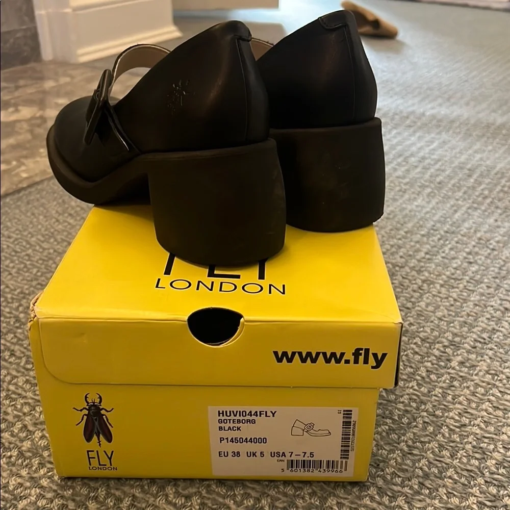 Fly London Black Dress Mary Jane Flats - Picture 3 of 4